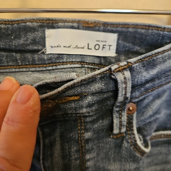 Ann Taylor Loft size 0/25 High Waist Skinny Jeans - Picture 2 of 4